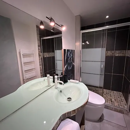Vue Beau 2pieces, Proche Plage, Centre-ville Apartamento *